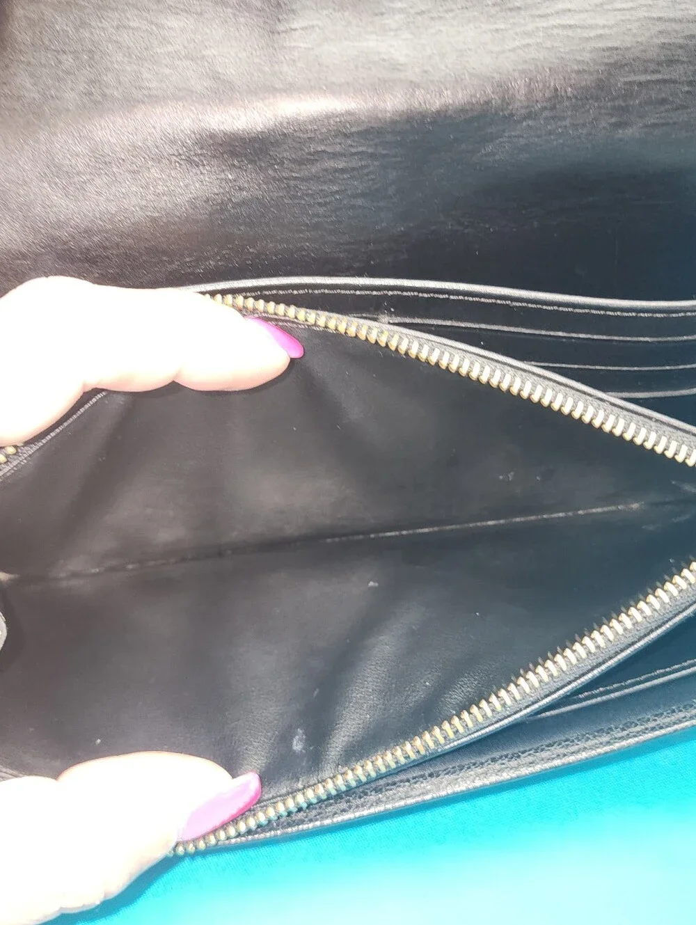 Authentic Louis Vuitton Suhali Le Favori Wallet In Black With Dust Bag